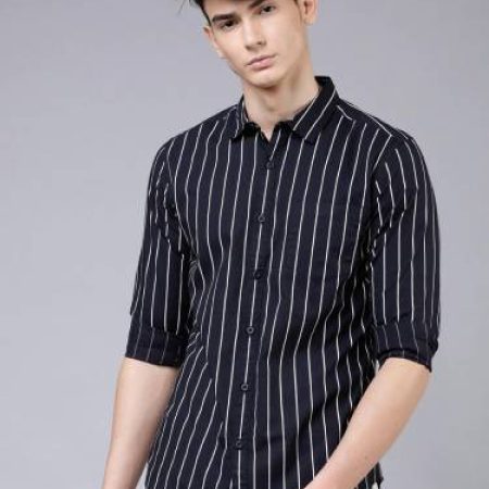 U TURN Men Striped Casual Dark Blue Shirt